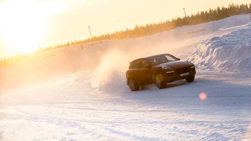 Illustration for article titled Has anyone here attended an ice driving HPDE? How was it?